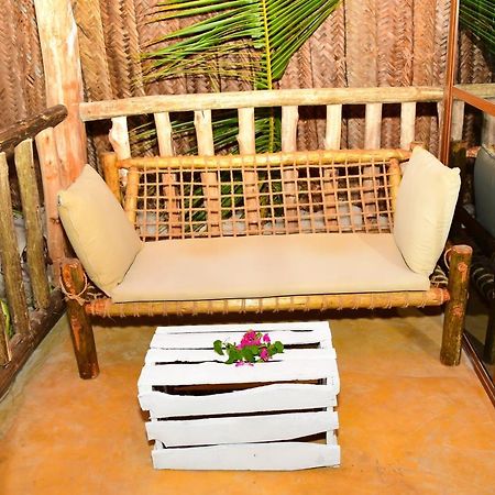 Mwananchi Bungalows Paje Bagian luar foto