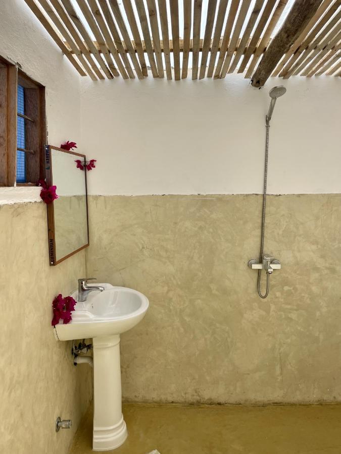 Mwananchi Bungalows Paje Bagian luar foto