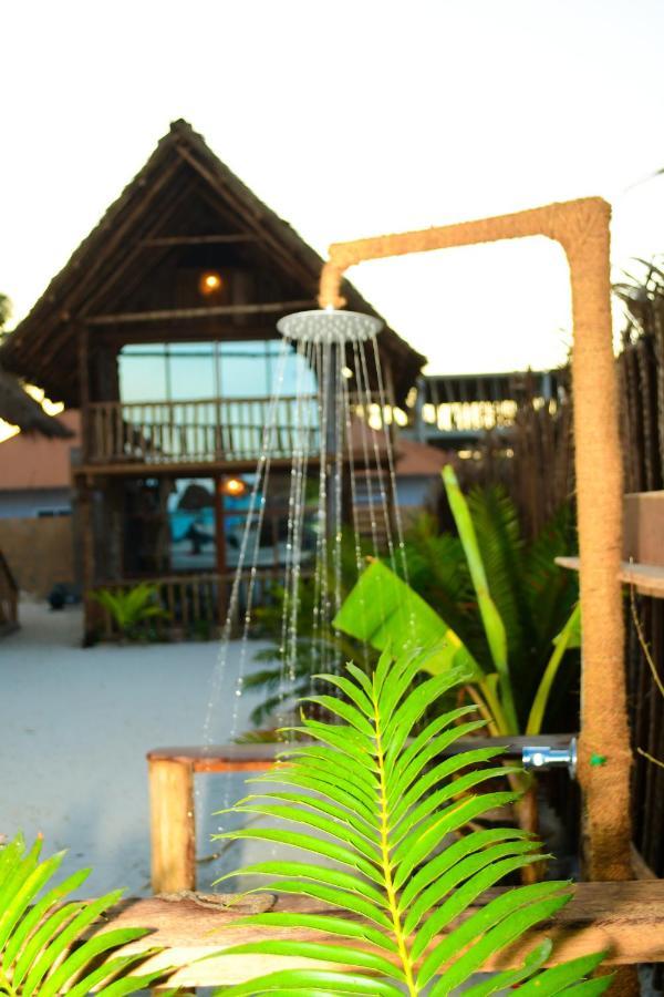 Mwananchi Bungalows Paje Bagian luar foto